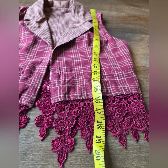 Vintage Hand Made Reversible Maroon Plaid Western Vest with Lace Fringe, size S - Picture 5 of 7